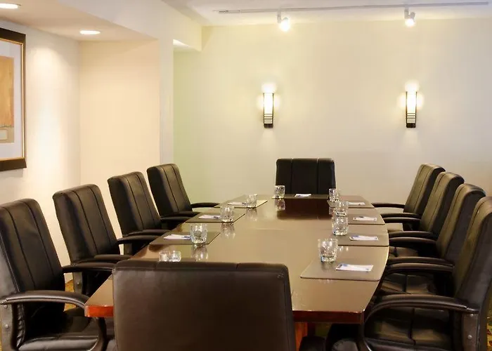 Sonesta Es Downtown Magnificent Mile Medical Hotel 3*
